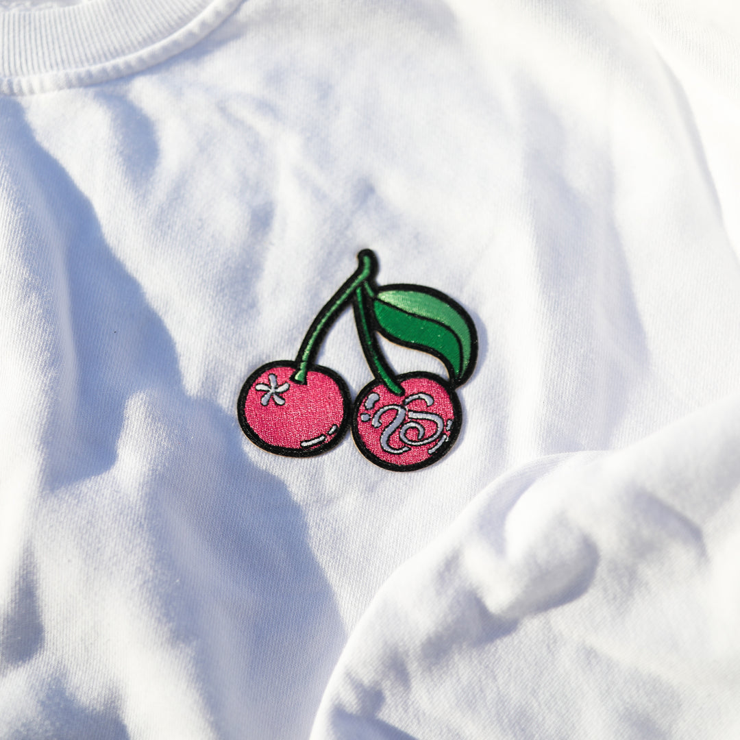 Spark*l Sparkl Bands Oversized White Cherry On Top Sweatshirt Crewneck 2024