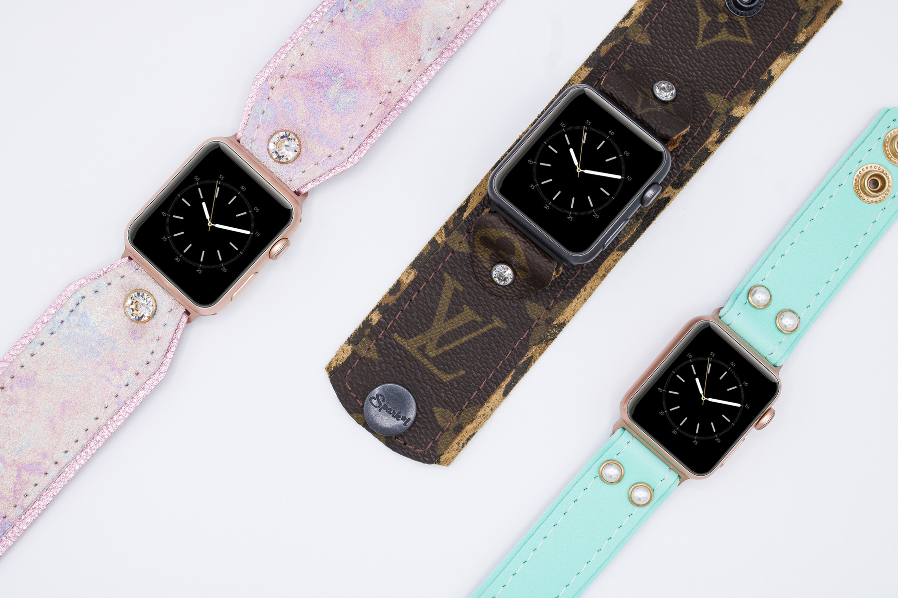 Fitbit versa band louis 2025 vuitton